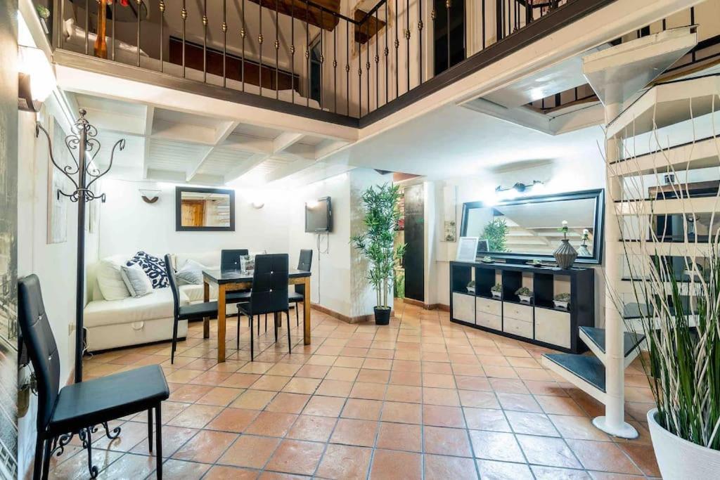 Apartamento Via Dei Cestari Loft Roma Exterior foto